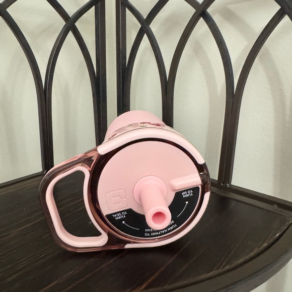 NWT LIMITED EDITION Brumate LEAP 12oz, CHERRY - Picture 2 of 3